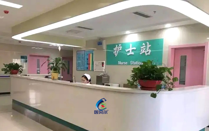鋼木門和實木門哪個好醫院病房裝修如何選擇木門_